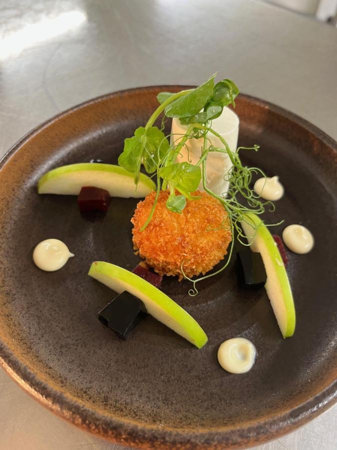 Мини-отель The White Hart 5*