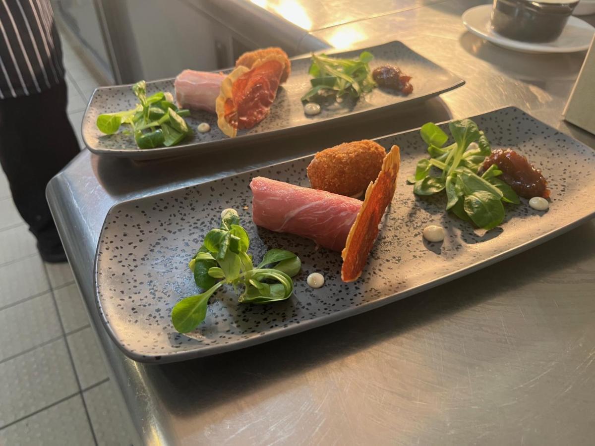 Inn The White Hart 5*