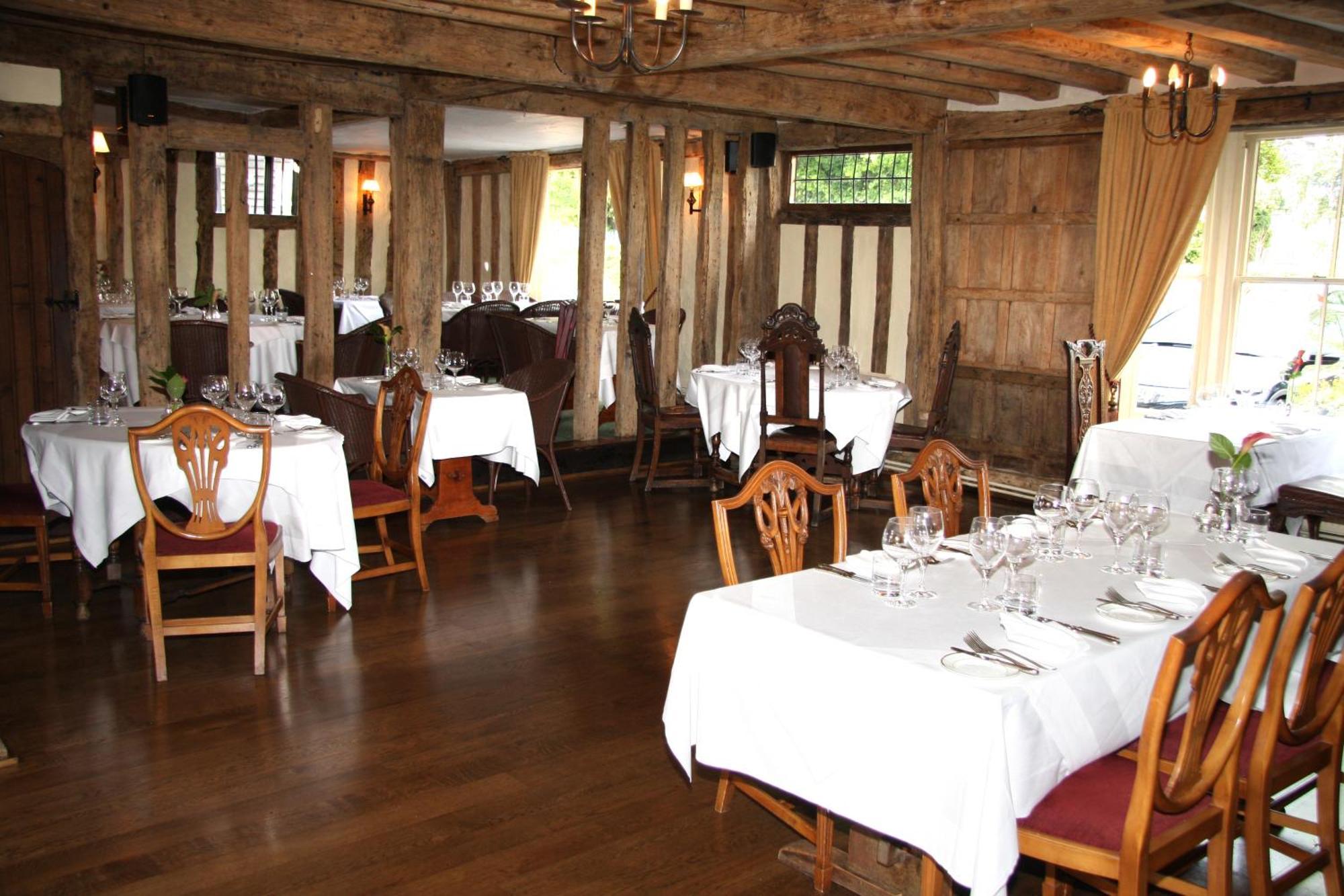 The White Hart 5*