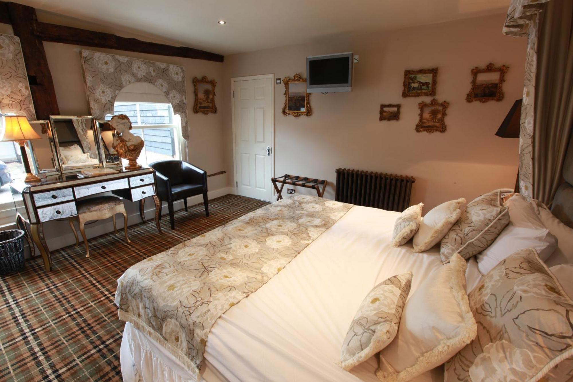 The White Hart 5*