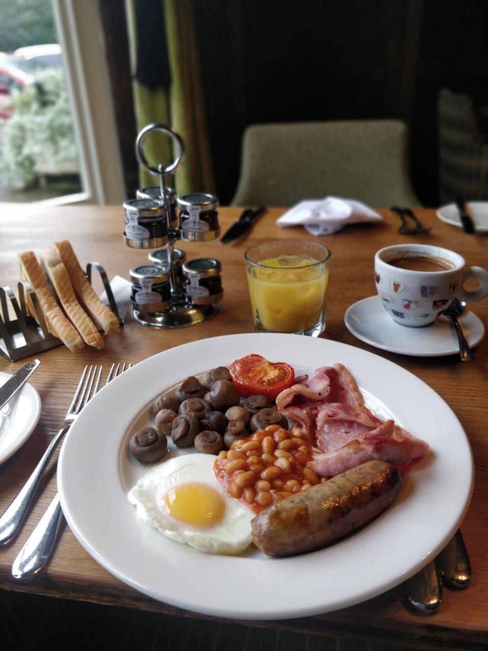 Inn The White Hart Great Yeldham