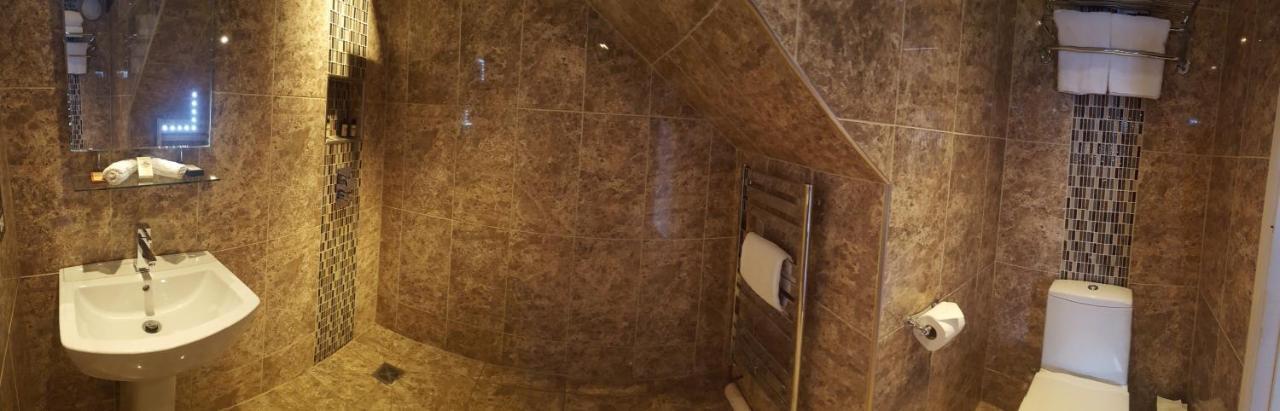 Inn The White Hart 5*